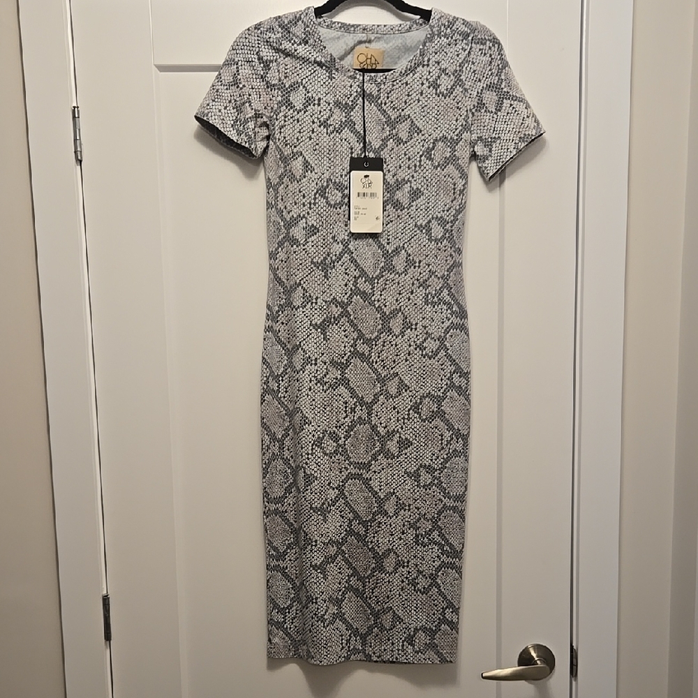 Chic Snake Print Dress - Gray